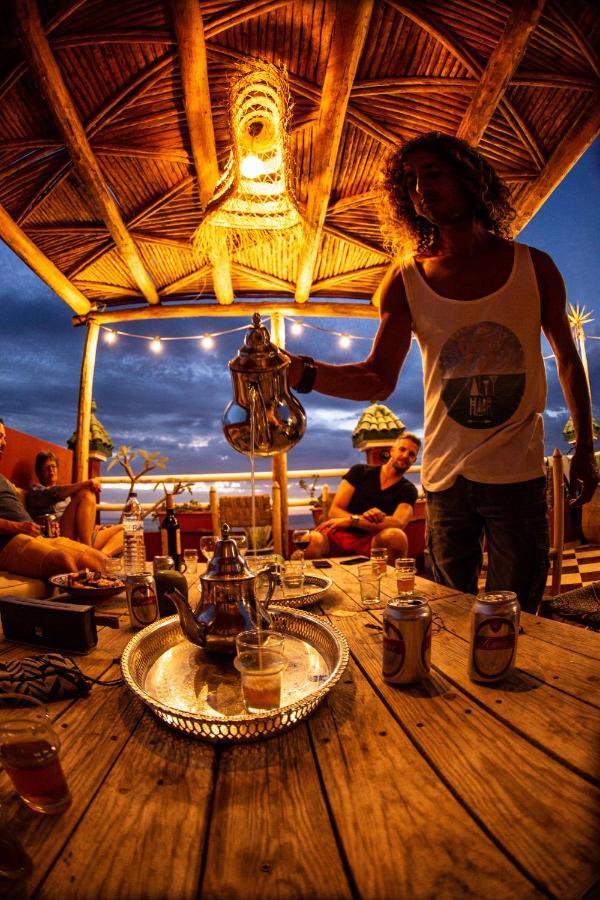Sunshine Surf Morocco Acomodação com café da manhã Tamraght Exterior foto